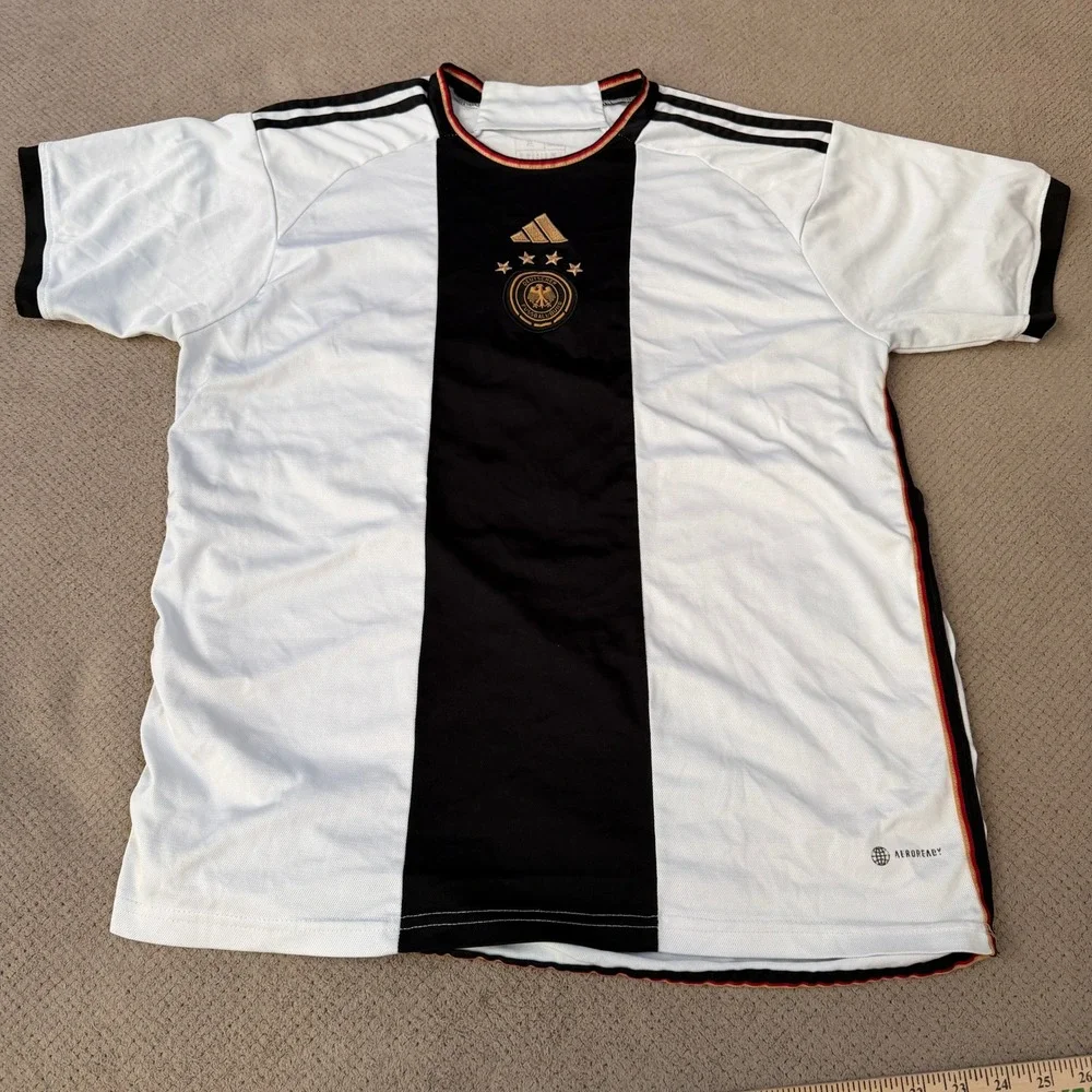 Vintage 2022 Adidas Germany National Team Home Jersey White Black XL